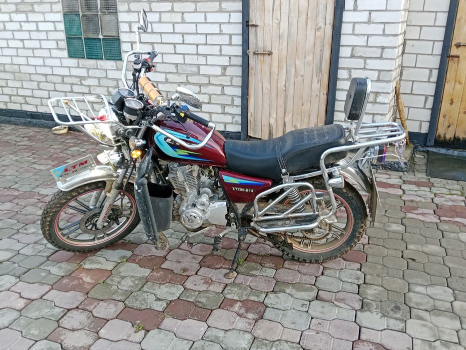 Продам мотоцикл лтм 200 куб