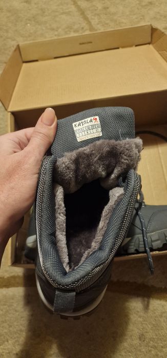 Продам ботинки мужские