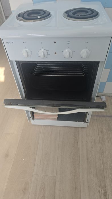 Плитка МЕЧТА внизу нет дверки,