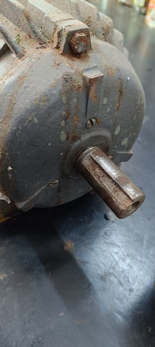 Motor 220/380 trifazic