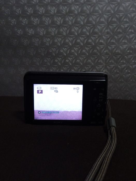 Продам фотоапарат Sony DSC-S5000