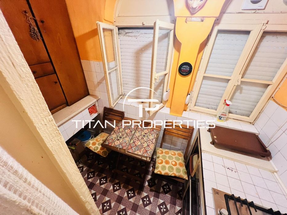 Дава се под наем Двустаен апартамент в Бургас, Братя Миладинови - 62 кв.м за 331.5 € - Снимка #3