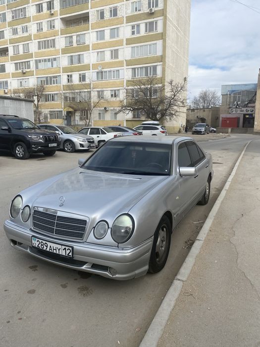 Срочно продам Мерседес Е280