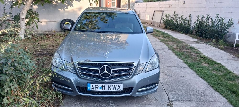 Mercedes e 220 stare bună 200 cp