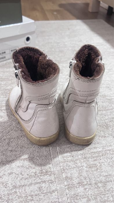 Сапоги для девочки