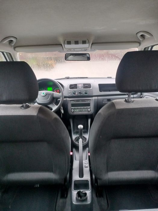 Vând Skoda Fabia euro 5