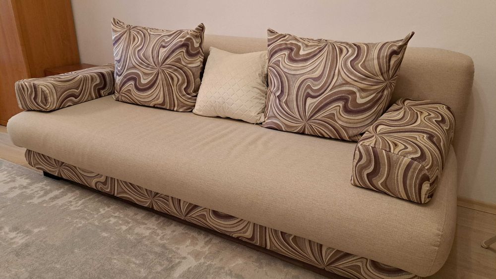 Разрегателен диван