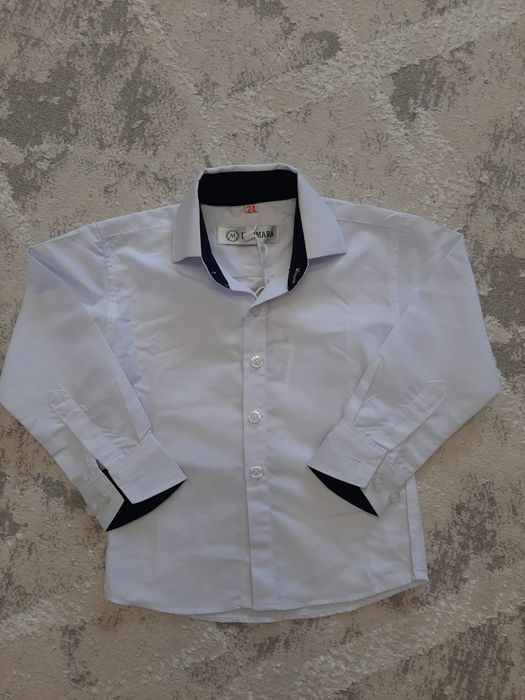 Продам белую рубашку для садика  на мальчика  !