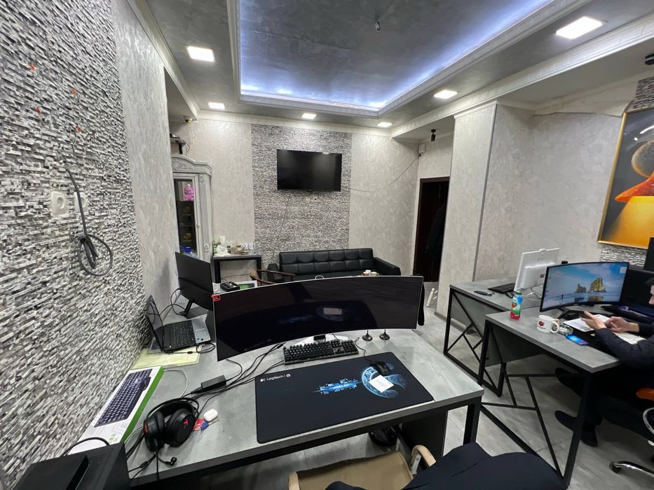 Аренда под офис 65м2, С МЕБЕЛЬЮ! 2 минут от метро Новзв! 1100$