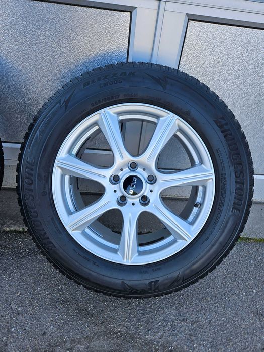 Лети джанти 17" 5х114,3 гуми 225/65/17