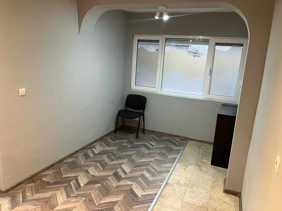 Дава се под наем Офис в Варна, Чаталджа - 50 кв.м за 484.5 € - Снимка #6