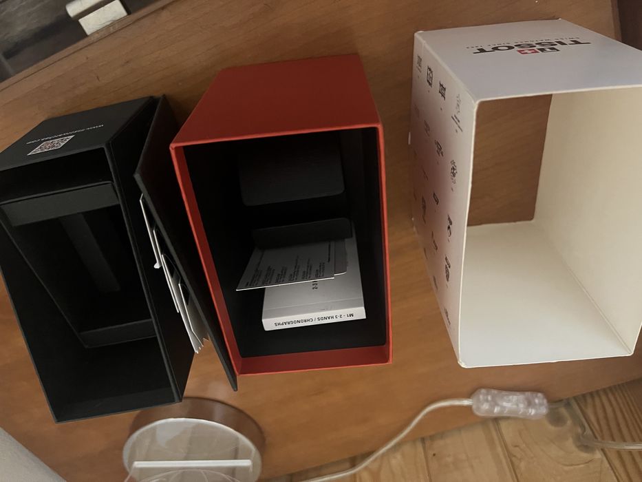 Часовник TISSOT T-sport Chronograph XL