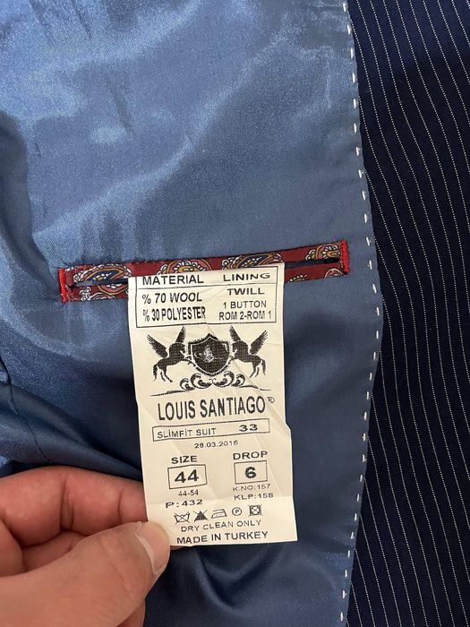 Продам мужской костюм