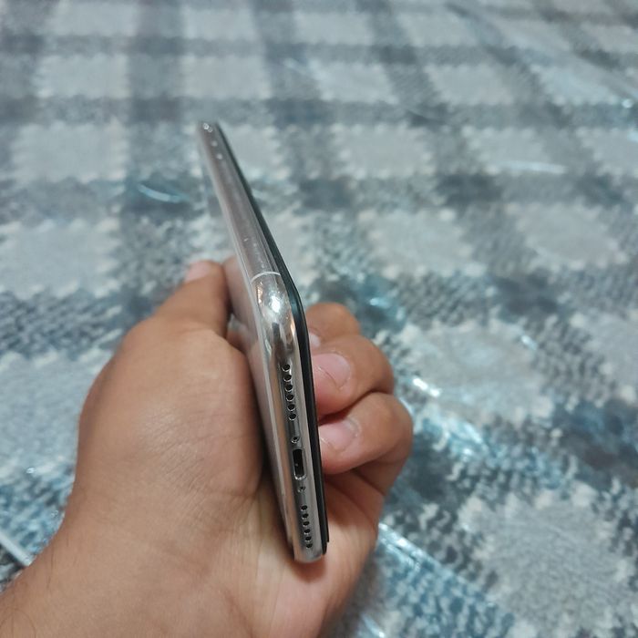 Iphone x 700 ming