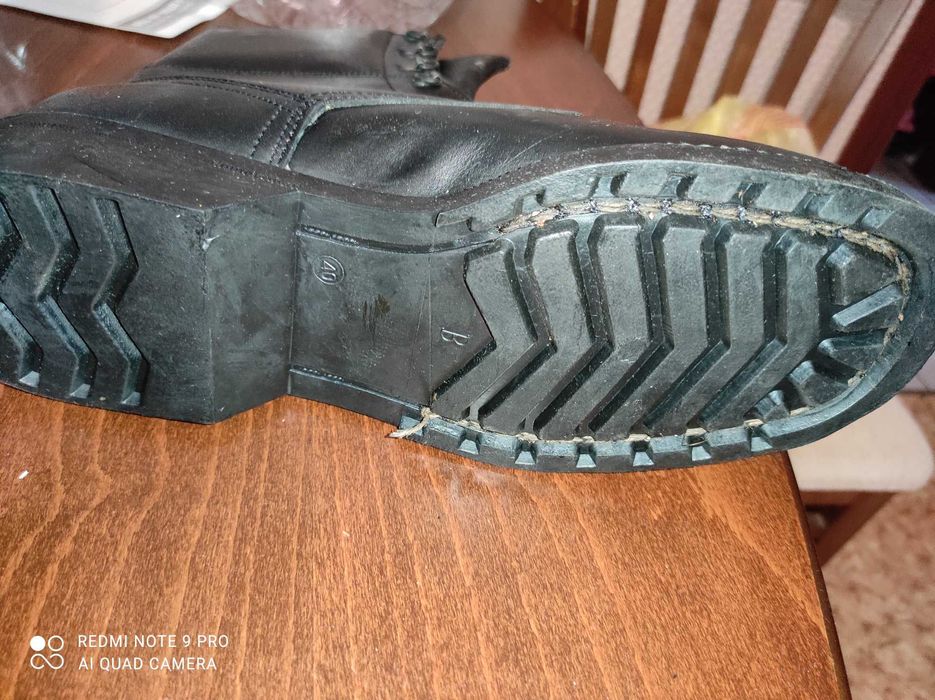 Полицейски кубинки