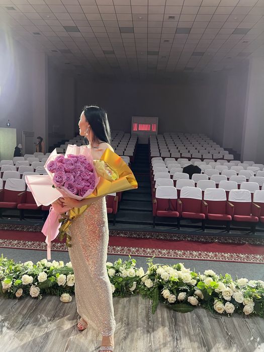 Платье с пайетками