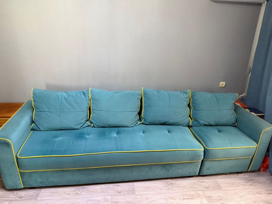 Продам Диван для гостиной