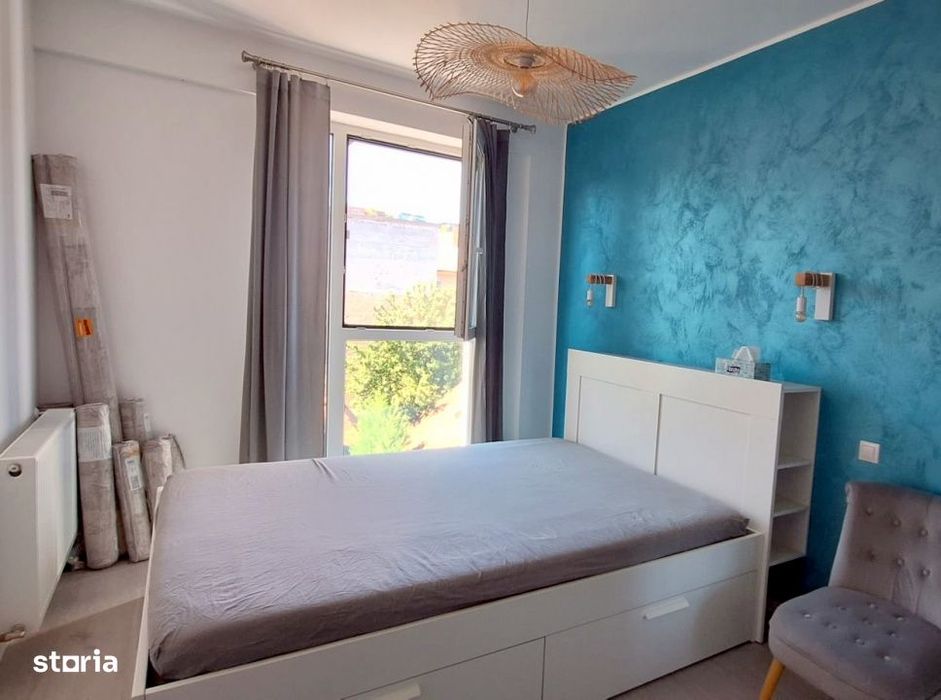 Inchiriere 3 camere lux, centru, parcare, prima inchiriere