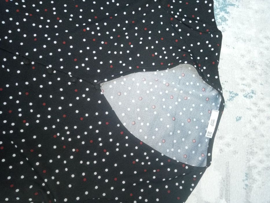 Продам платье манго