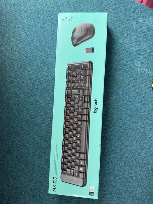 Tastatura+ mouse Logitech MK220