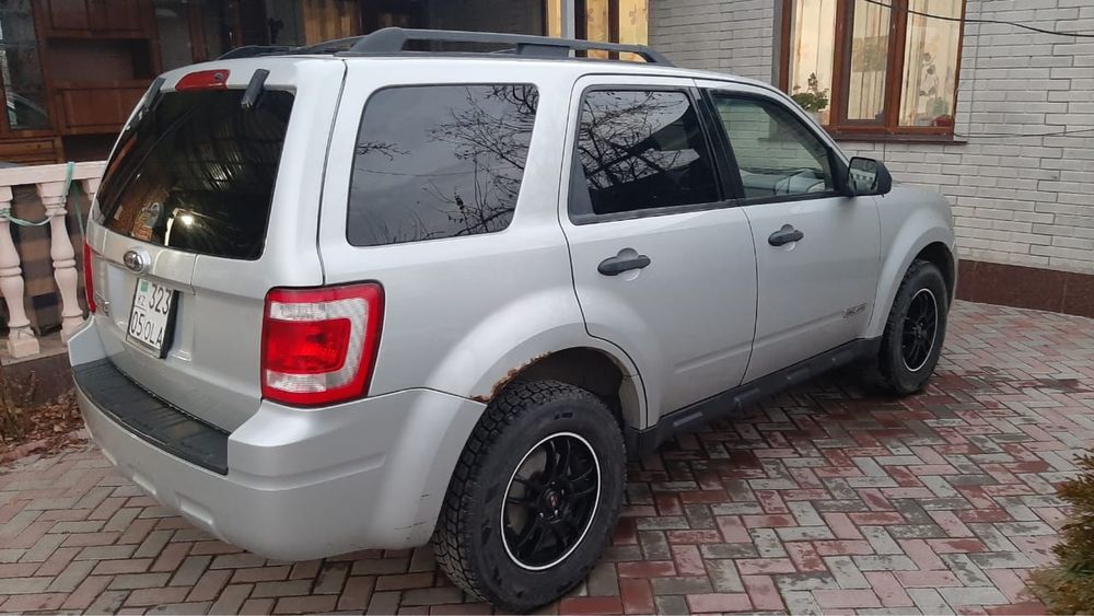 Ford Escape 2007 год