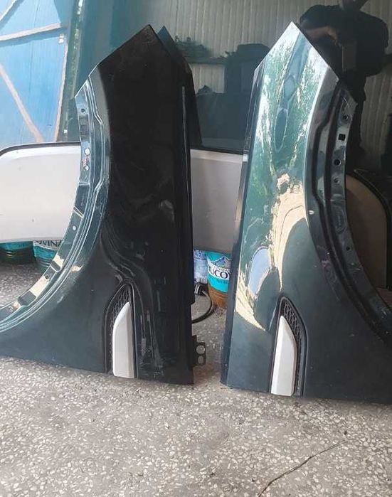 Aripa aripii stanga dreapta Land Rover Discovery Sport