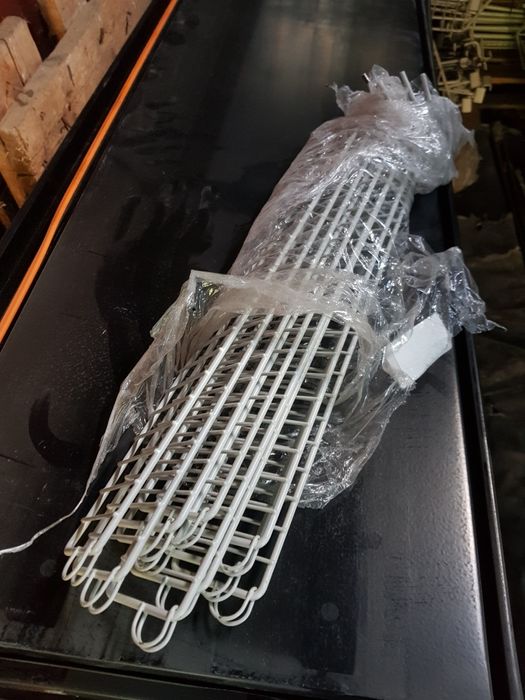 Куки закачалки за стелажи