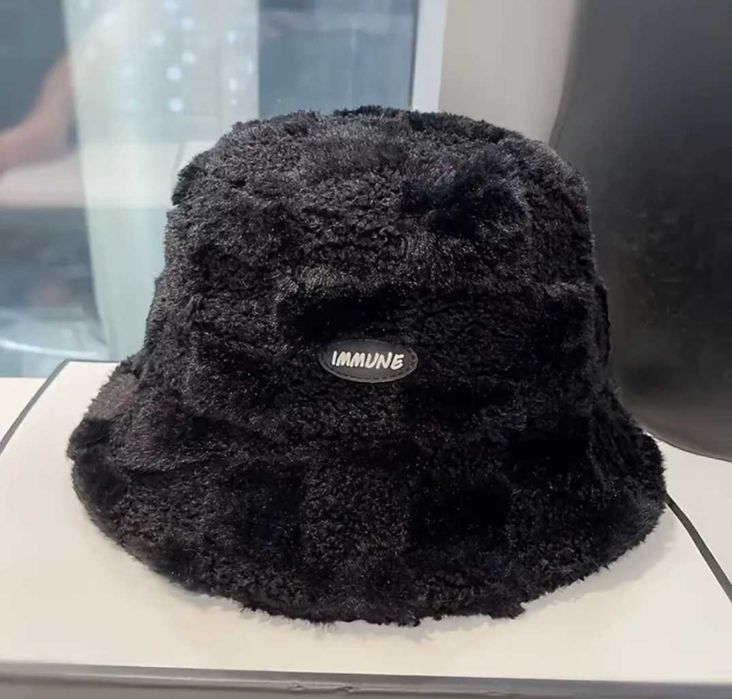 Елегантни зимни шапки