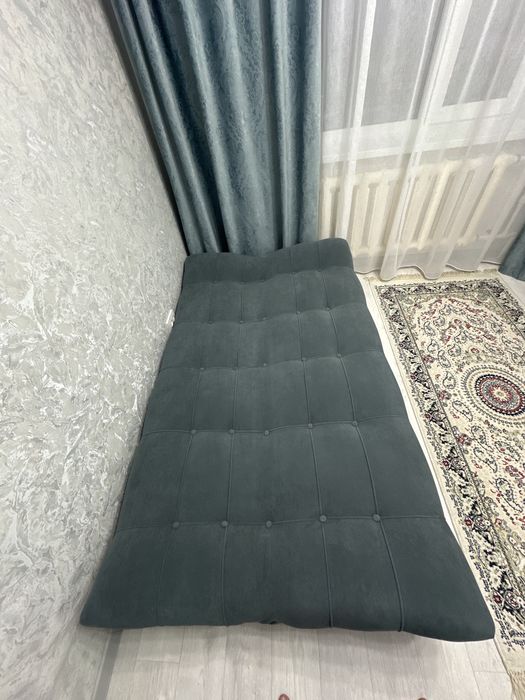 Продам Срочно диван раскладной