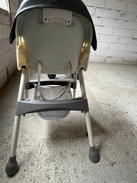 Scaun de masă pentru copii