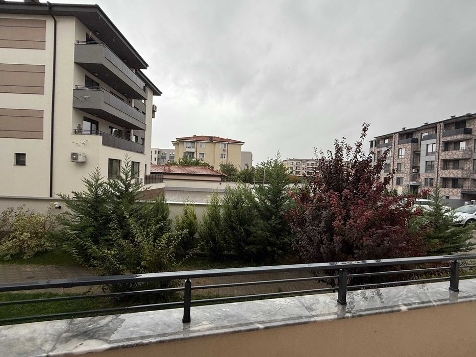 Дава се под наем Тристаен апартамент в Пловдив, Южен - 100 кв.м за 650 € - Снимка #4