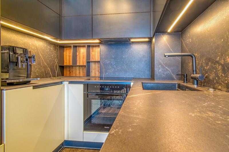 Продава се Двустаен апартамент в София, Връбница 1 - 78 кв.м за 1411 €/кв.м - Снимка #1