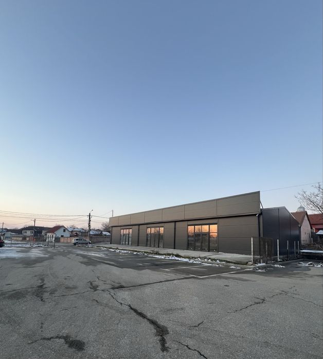 Oportunitate !!! Spațiu comercial de inchiriat in Piața Băilești!!!