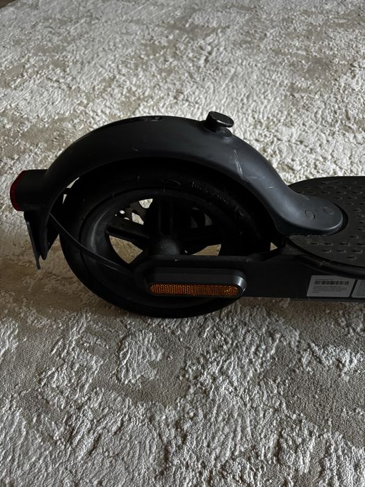 Trotineta  electrica xiaomi mi electric Scooter Pro 2