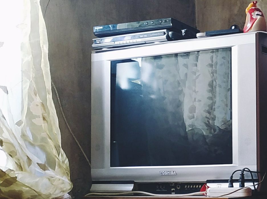 Продам большой телевизор!