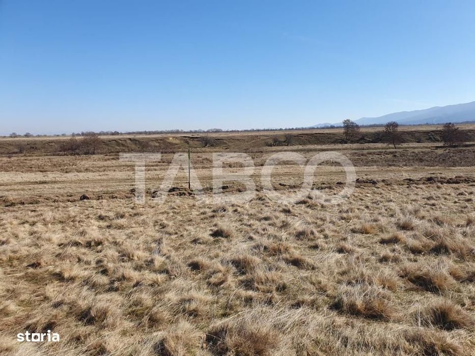 Teren 600 mp utili in extravilanul satului Gura Vai cu vedere la Munte