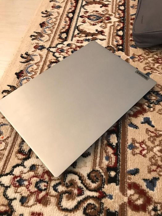 Наутбук Lenovo срочно сатылады