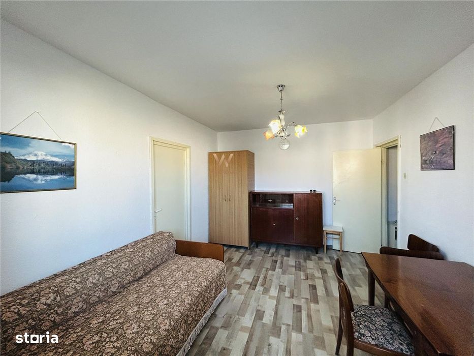 Ap cu 2 camere, balcon, etaj 45 - Zona Ciresica