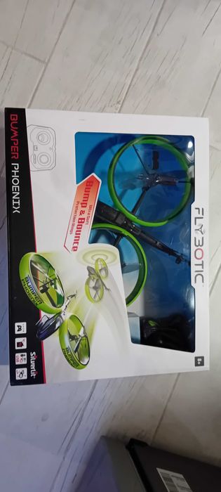 Интерактивен дрон