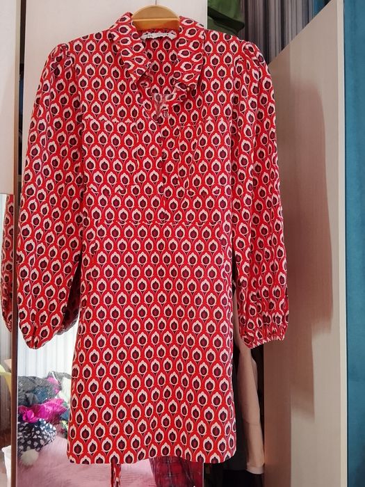 Женская одежда и обувь