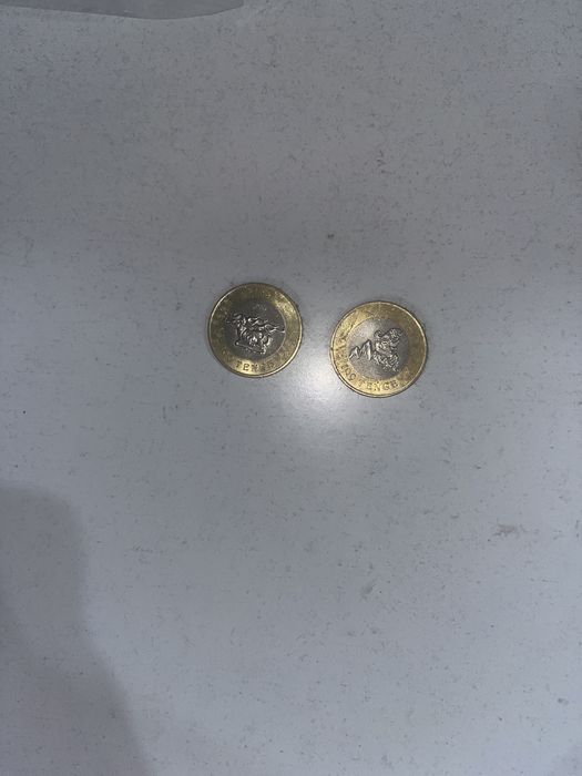 Юбилейные монеты продаю