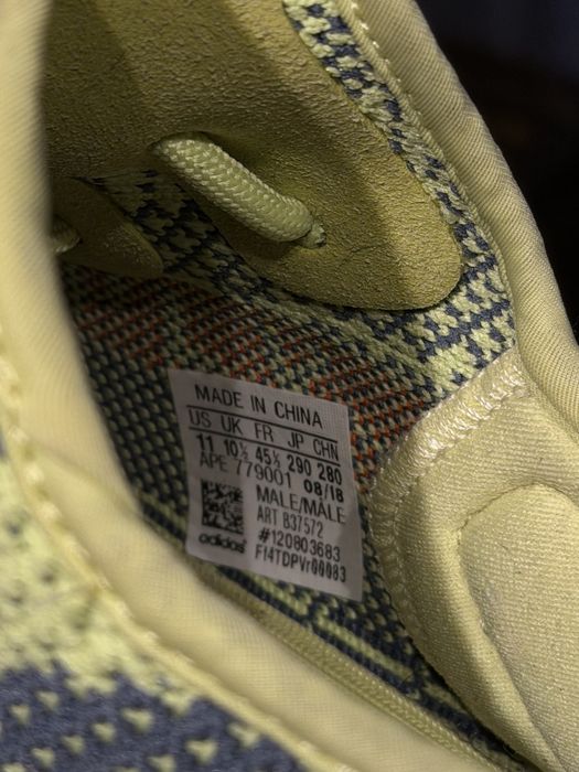 Adidas Yeezy Boost 350 V2 "Semi Frozen" ОРИГИНАЛНИ 45 1/3