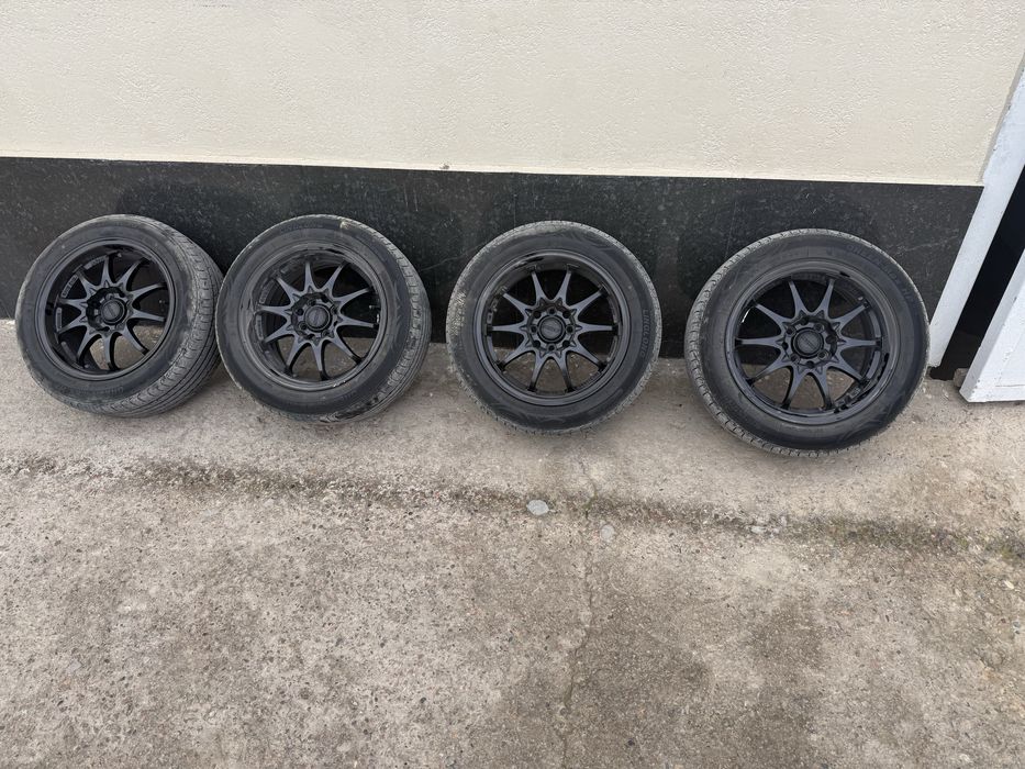 Diska sotiladi Holati yaxshi