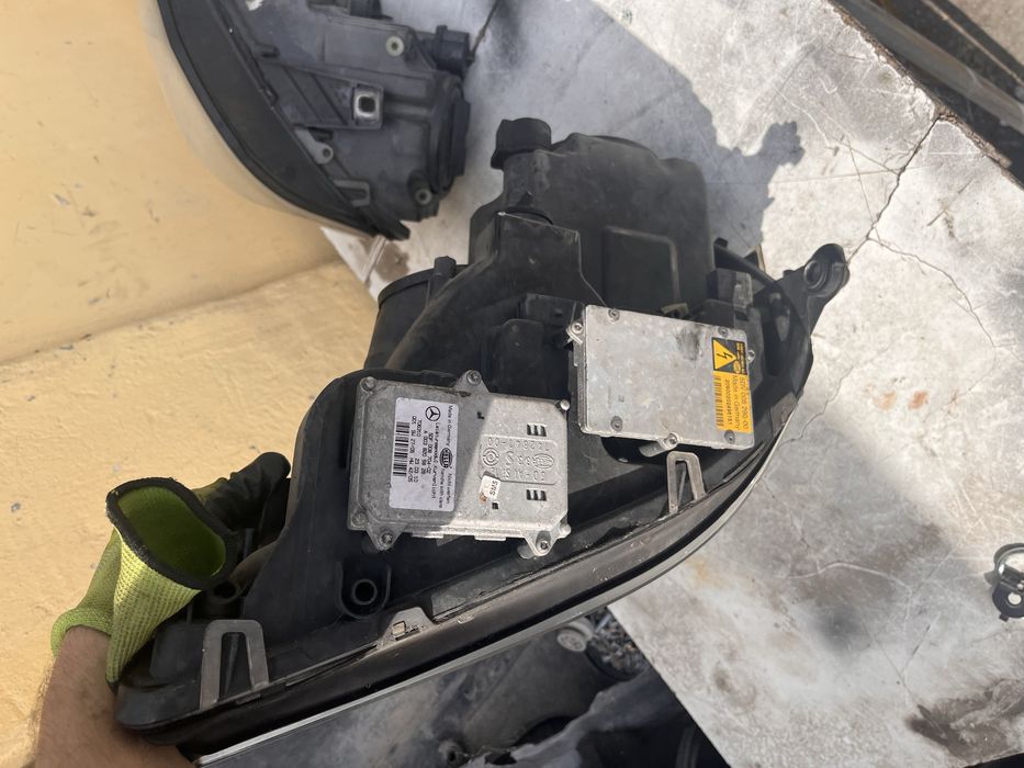 Ксенонови завиващи Фарове Mercedes GL X164 / Фар ГЛ