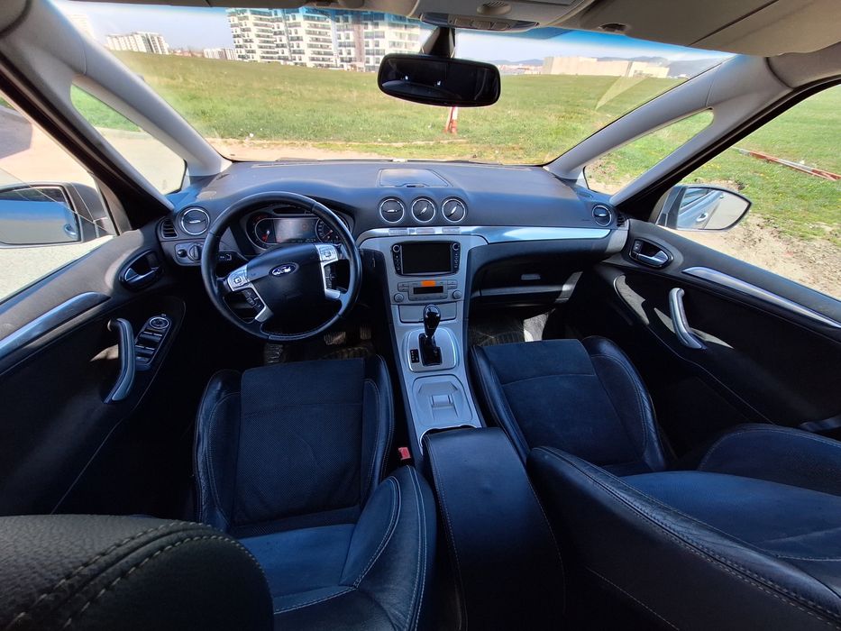 De vanzare FORD S-MAX