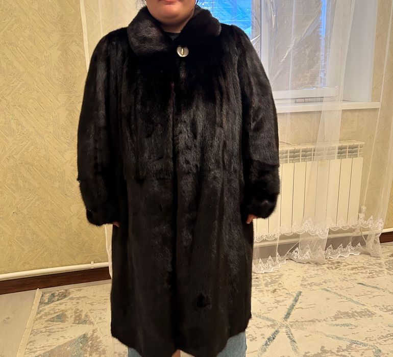 Продам норковую шубу