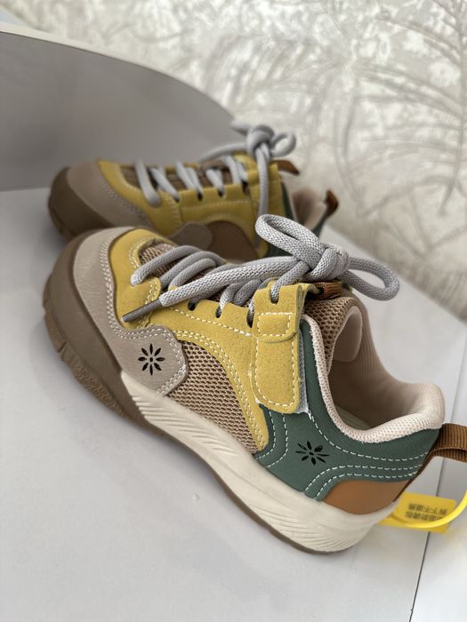 Детская обувь для мальчиков и девочек