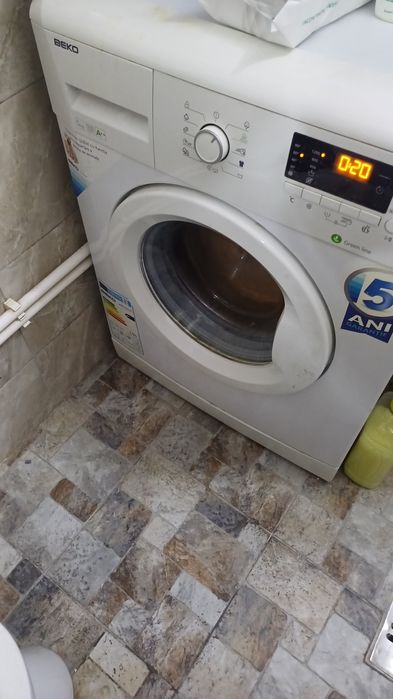 Vând mașină de spălat,frigider ,boilar și aragaz