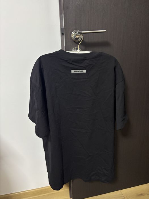 Tricou Essentials Negru – Mărimea L, Nou cu Etichetă