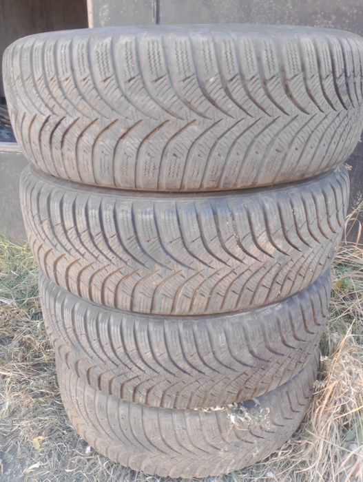 Продам резину р15